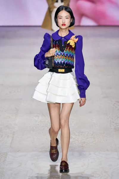 Look 9